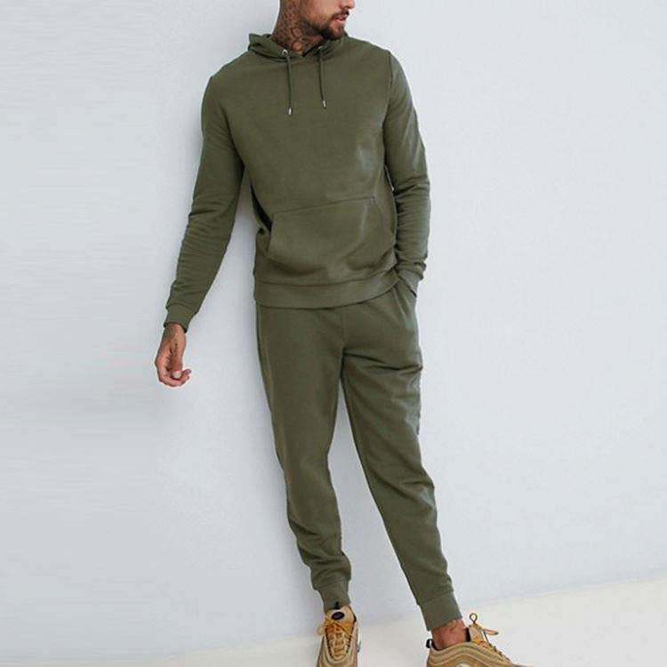 Hersteller von Jogginganz&uuml;gen f&uuml;r Herren, schlichter Trainingsanzug, Kapuzenpullover, schmal zulaufende Jogginghose in Khaki