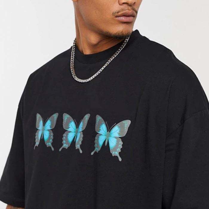 Maglietta da uomo a maniche corte con stampa a farfalla nera streetwear all'ingrosso Maglietta da uomo in cotone 100% con stampa su richiesta