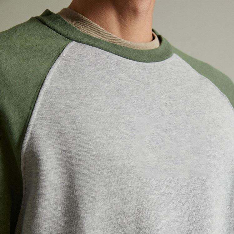 تصنيع المعدات الأصلية الصانع مخصص الرجال طاقم الرقبة اللون كتلة البلوز مضلع الأصفاد راجلان كم سبليت اللون البلوز