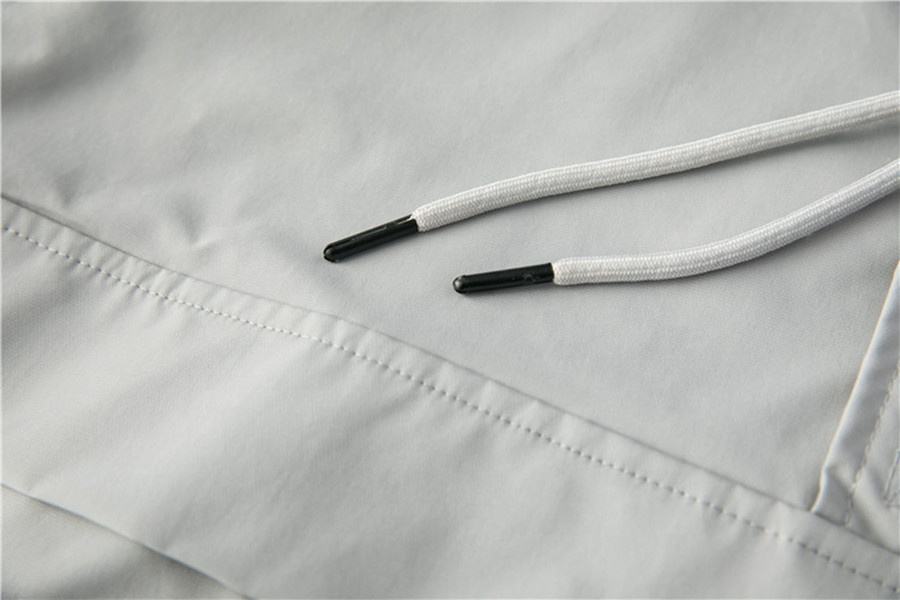 Hoodie Tersuai Pengeluar OEM Warna Pepejal Stereo Pullover Longgar Poket Besar