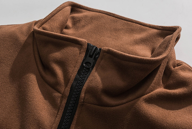 Oem ထုတ်လုပ်သူ စိတ်ကြိုက်အရောင်တုံး အမျိုးသားအင်္ကျီ ပေါ့ပေါ့ပါးပါး Loose Lamb Wool Plus Size Jacket