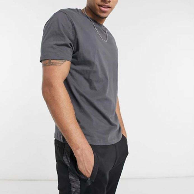 T-shirt-producent Tilpas bulk-t-shirts Afslappet pasform, vaskede kort&aelig;rmede m&aelig;nd-t-shirts