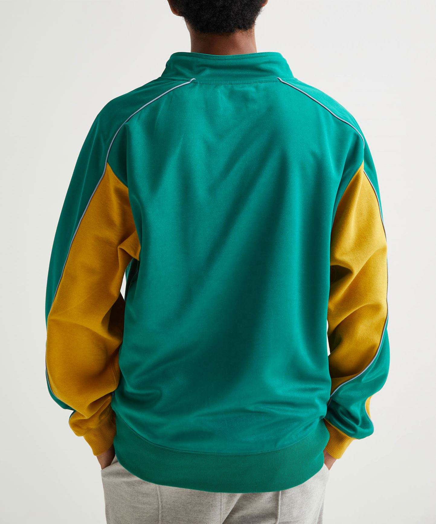 ຜູ້ຜະລິດ OEM Contrast Sleeve Color Piping Green Color High Quality Polyester Mock Neck Drawstring Hoodies Sweatshirts
