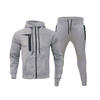 Professionella skr&auml;ddarsydda outfits Enf&auml;rgad Zip Up Hoodie Joggingsset Herr Tv&aring;delad Sweatsuit