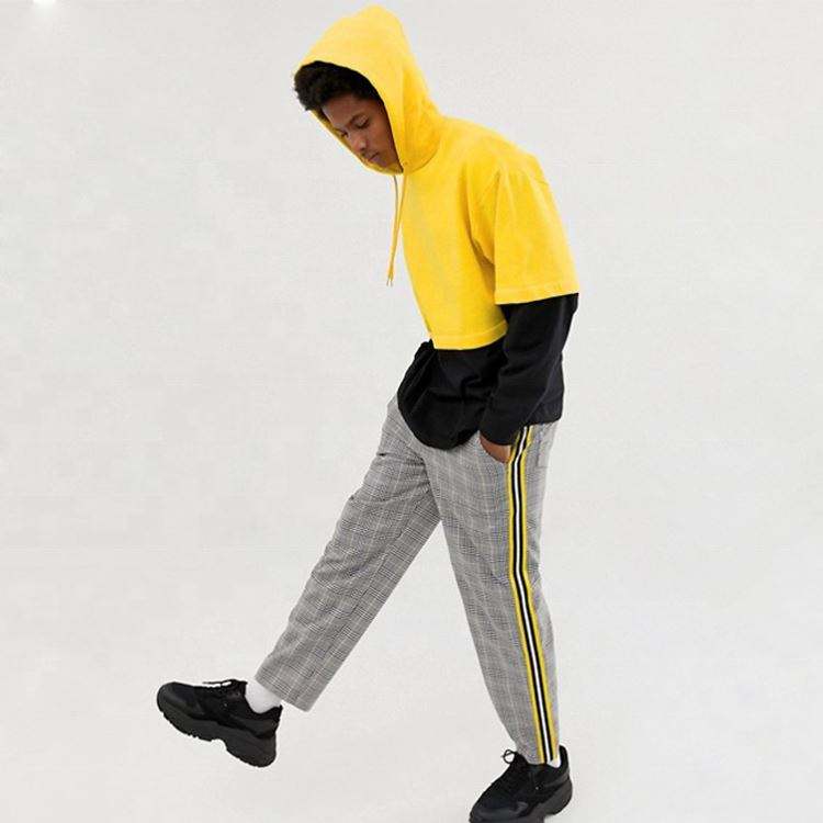Sweat &agrave; capuche en coton pour hommes, fabricant OEM personnalis&eacute; de haute qualit&eacute;, bloc de couleur, moiti&eacute; jaune, moiti&eacute; noir, pull &agrave; capuche