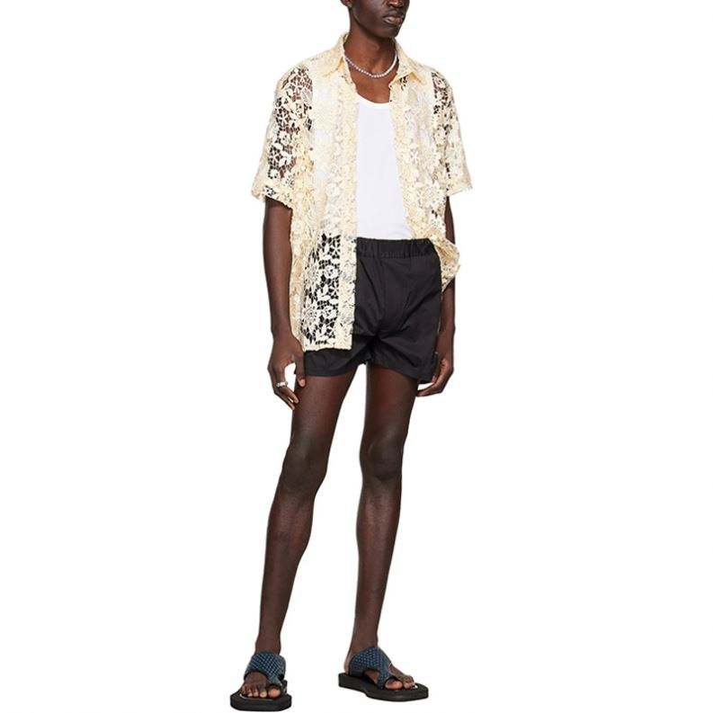 Camicia in pizzo scavata con bottoni a manica corta con colletto quadrato di alta qualit&agrave; beige giallo moda uomo personalizzato produttore OEM