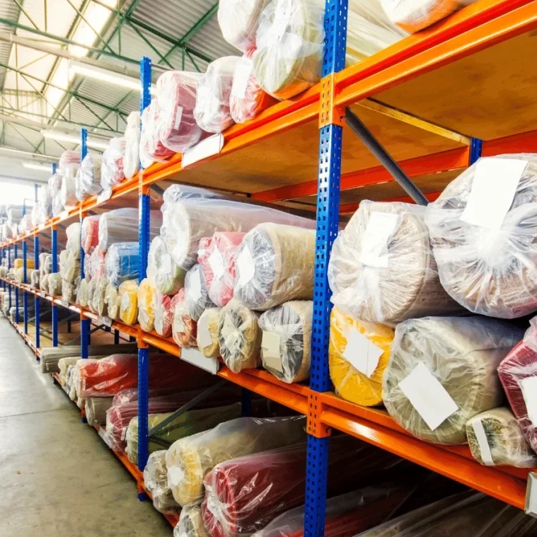 Jak zbudować długoterminowe partnerstwo z producentem odzieży