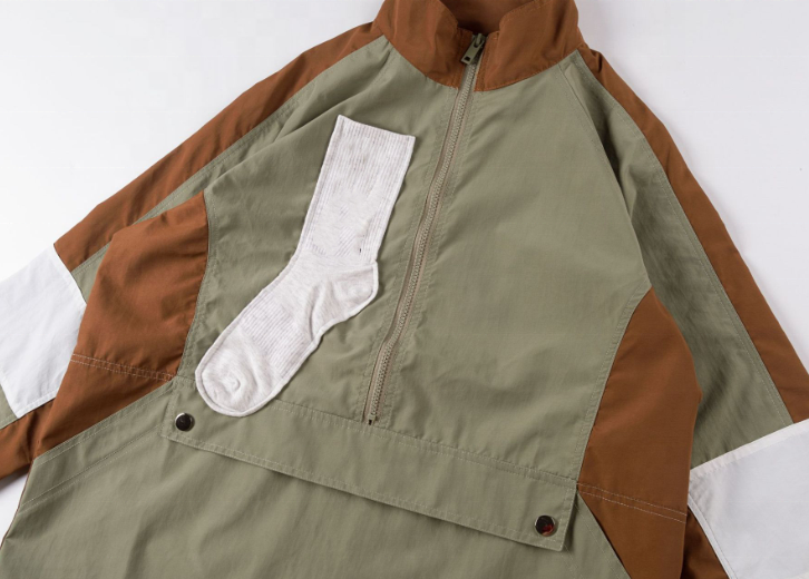 Producent OEM Dostosowany patchworkowy płaszcz z blokami kolor&oacute;w Casualowa męska kurtka w dużych rozmiarach