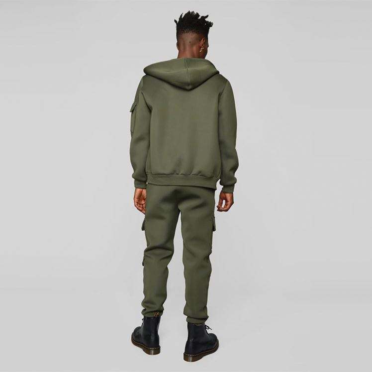 Egysz&iacute;nű f&eacute;rfi lovagl&oacute;dzseki oldalzsebek el&uuml;lső cipz&aacute;rral karcs&uacute;s&iacute;tott Bomber dzsekik