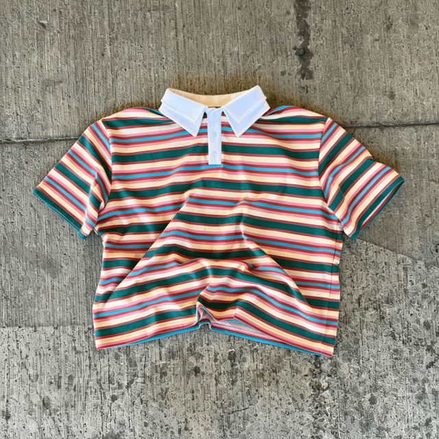 Venta al por mayor Y2K Retro hombres Multicolor rayas horizontales doble capa cuello blanco recortado punto manga corta calle Polo camiseta
