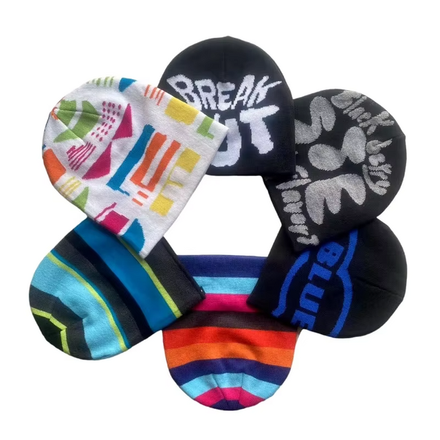 Pielāgots vairumtirdzniecības logotips Augstas kvalitātes Beenies Pārdevējs Skull Print žakarda ziemas Ražotāji Beanies cepure